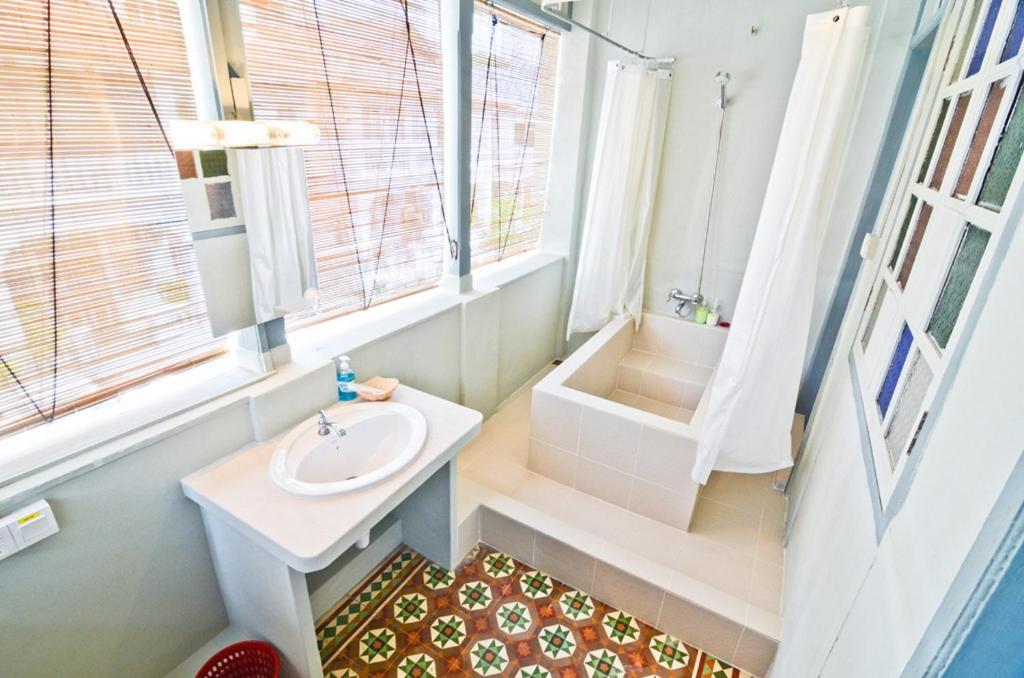 Dwell By Palanquinn Georgetown Bilik gambar